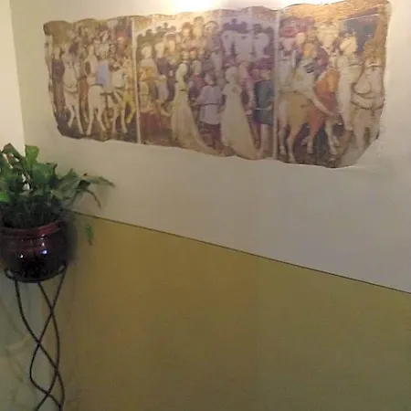 Relais Dante E Beatrice Bed & Breakfast 4*