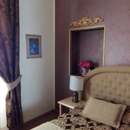 Relais Dante E Beatrice Отель типа 