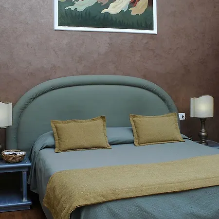 Bed & Breakfast Relais Dante E Beatrice 3*