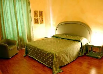 Relais Dante E Beatrice Bed & Breakfast 3*