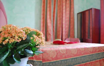 Relais Dante E Beatrice 3*