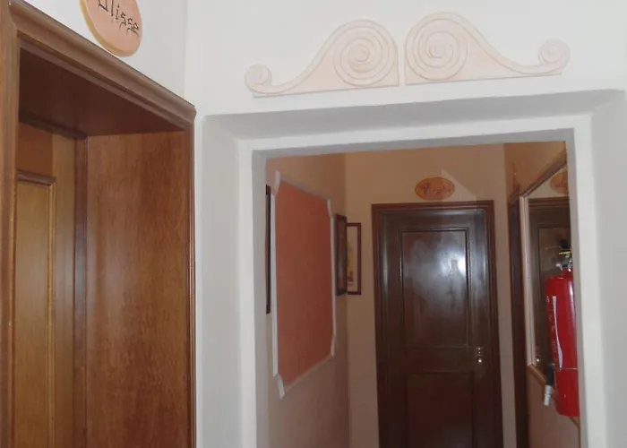 Bed & Breakfast Relais Dante E Beatrice Firenze