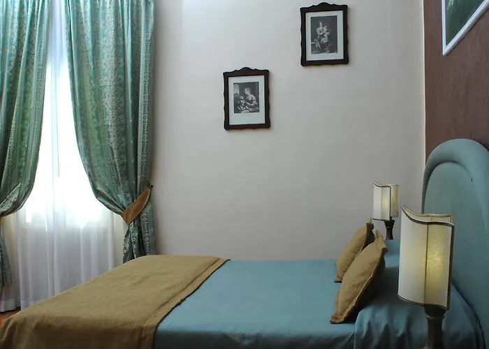 Bed & Breakfast Relais Dante E Beatrice Firenze